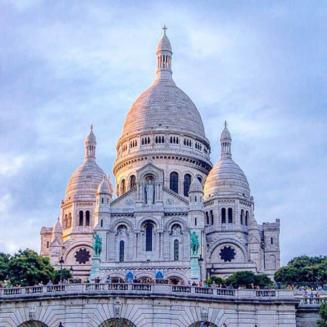 sunset sacre coeur steps