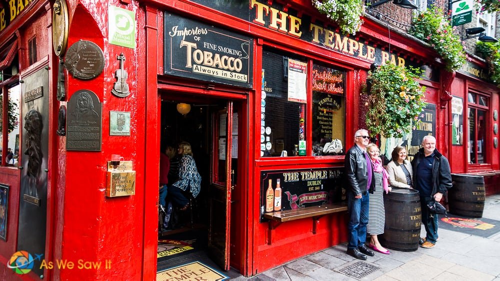 Temple bar in dublin