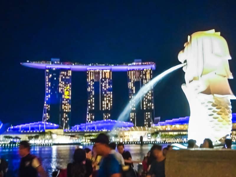 Merlion park fountain with Marina bay sands in the back ground.