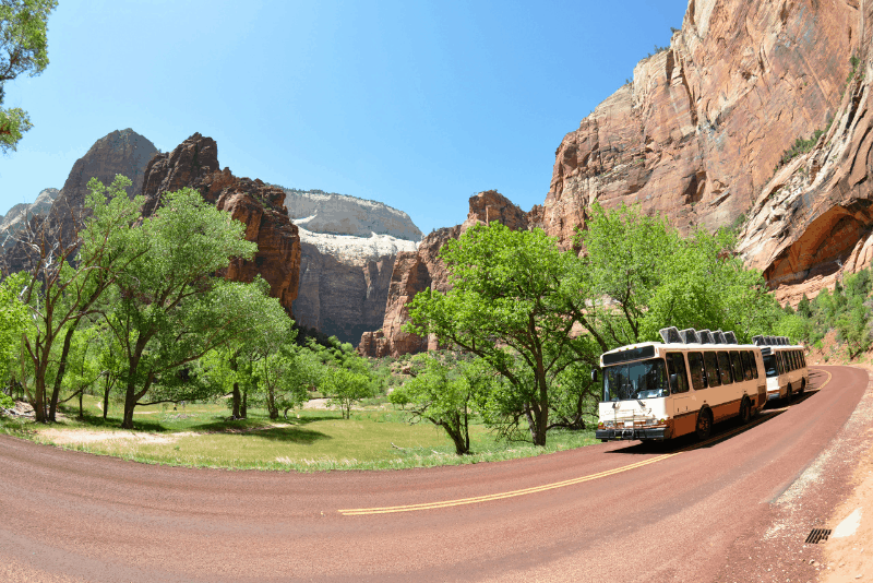 Bus tour through canyon on a Las Vegas day trip