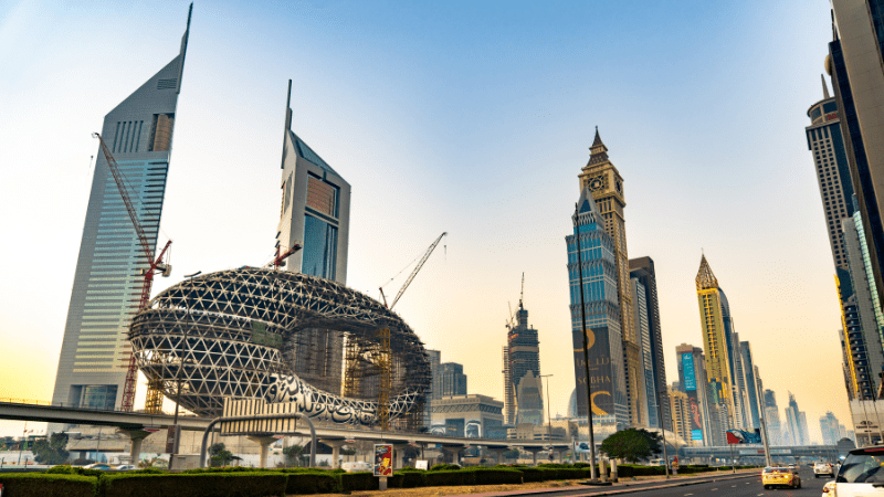 Buildings that could be Dubai instagram spots - source: https://unsplash.com/photos/q8D7WZc40eA