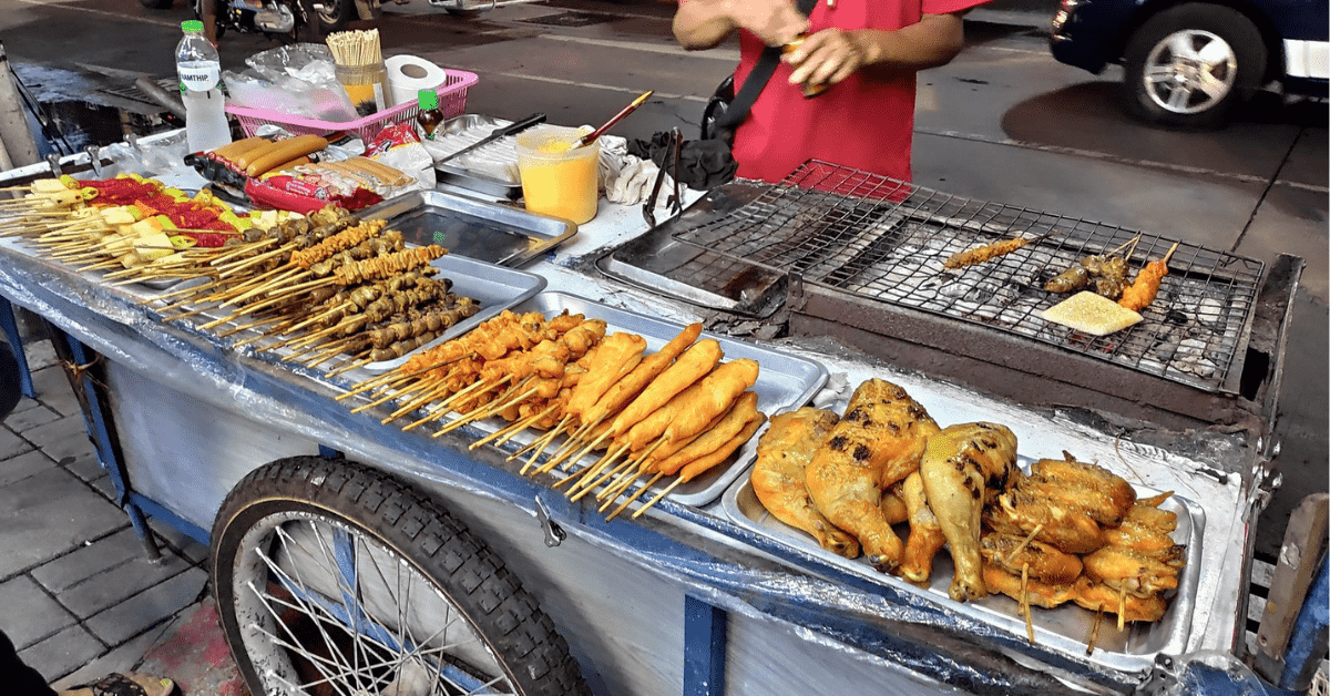 thai street foods for sale