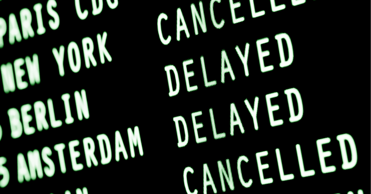 how to avoid flight delays