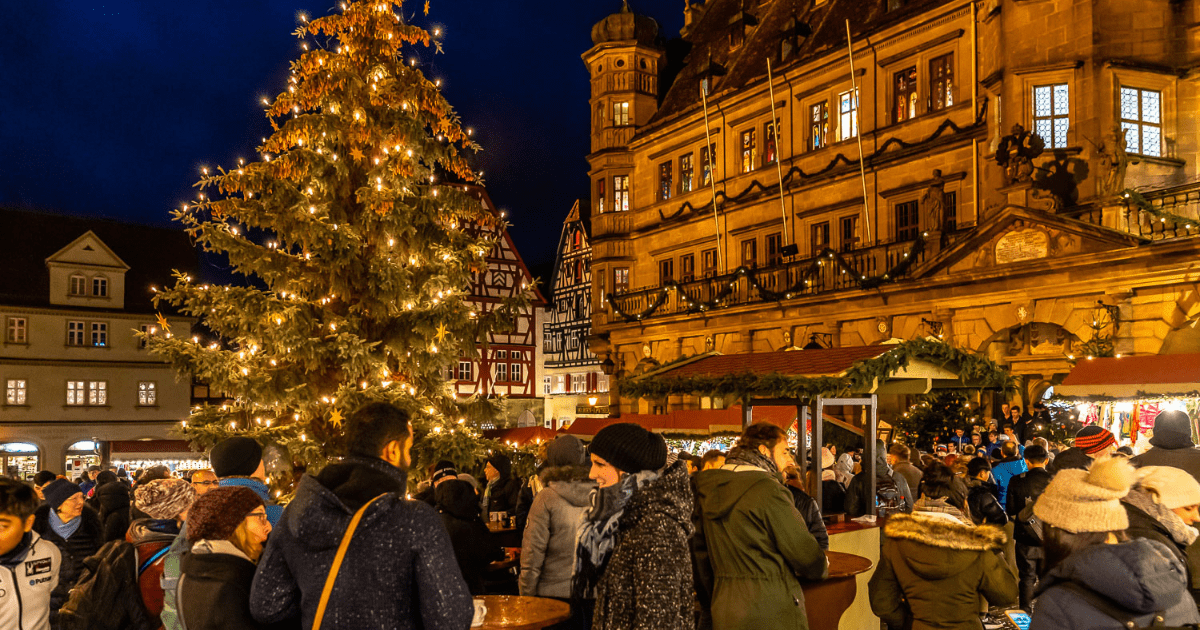 Christmas markets in Europe cover photo