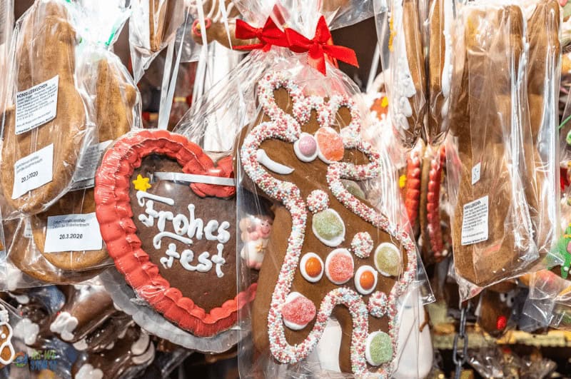 Lebkuchen gingerbread christmas cookies hanging in a Christmas market stall