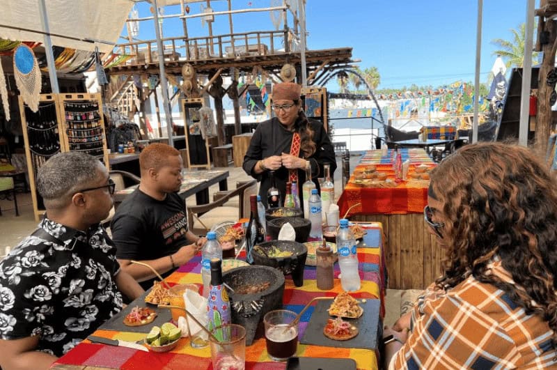 Host of the Food and art gallery excursion in Cabo