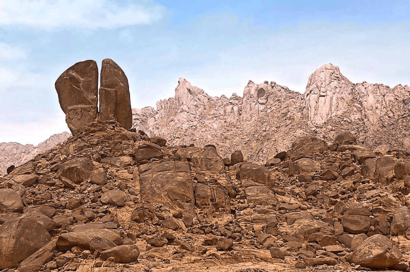 Split rock of Horeb