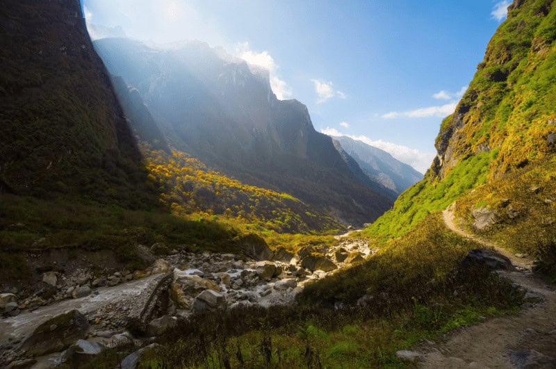Scenic view on the way from Deurali to Machapuchare, Mardi HImal Trek, Nepal