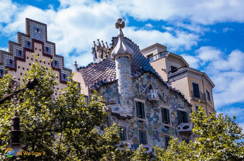 Buildings of Illa de la Discord Barcelona