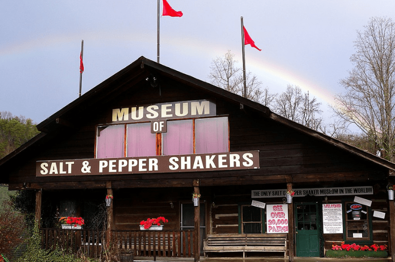 Front of the Salt and Pepper Museum in Gatlinburg Tennessee