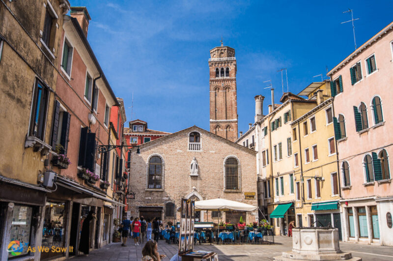 Locals hang out in Venice's secret squres